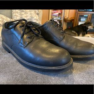 At. Johns Bay men’s dress shoes